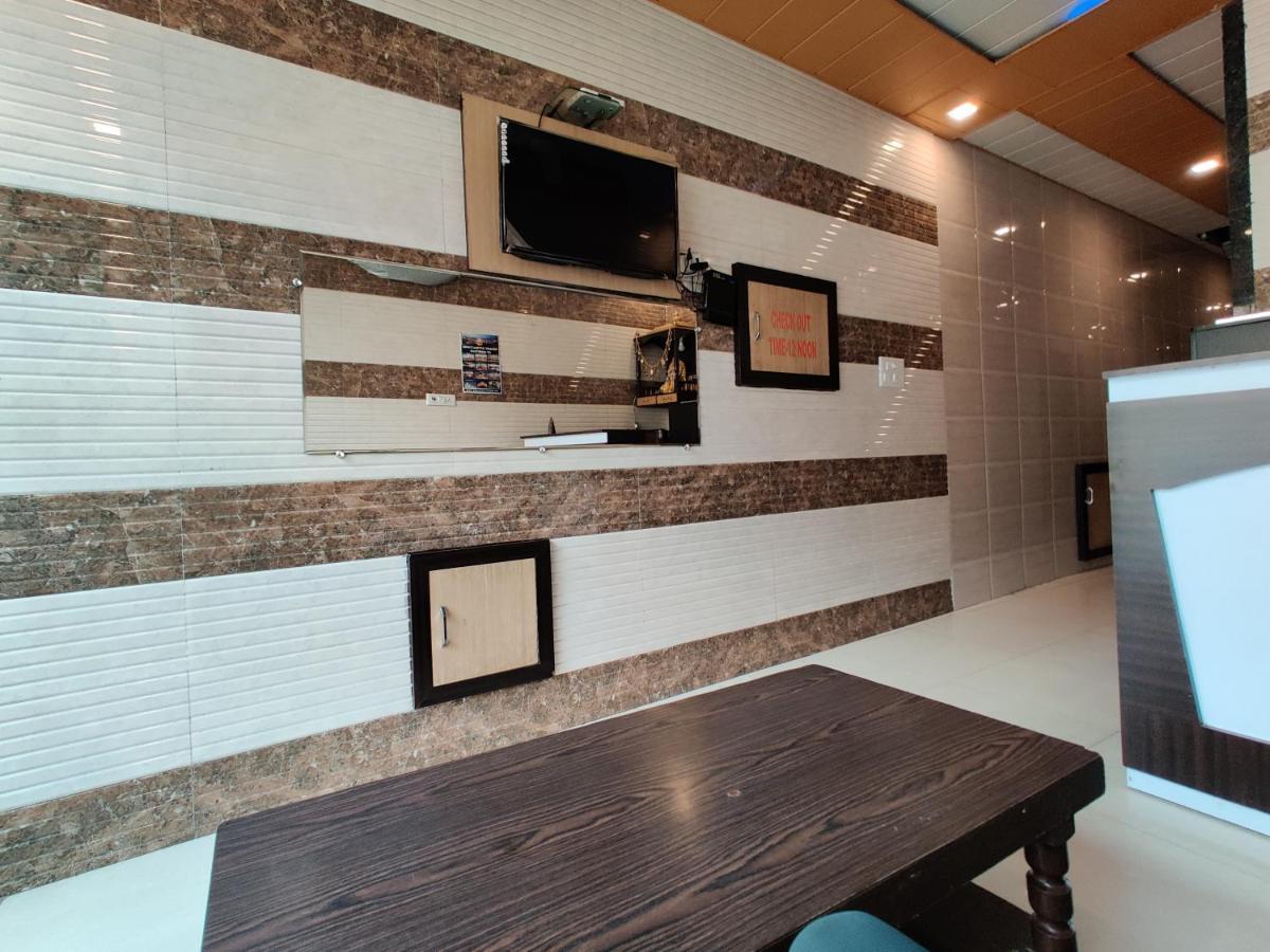 Vrinda Apartments Amritsar Exteriér fotografie